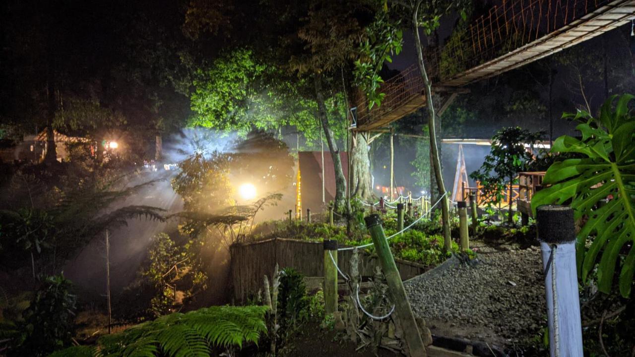 Penginapan Segitiga 2 Bandung Zewnętrze zdjęcie