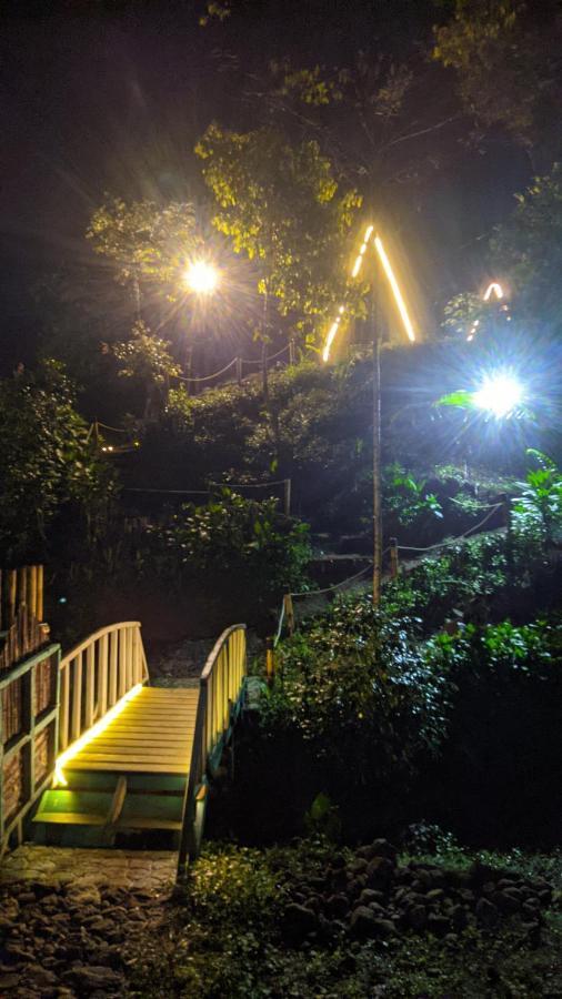 Penginapan Segitiga 2 Bandung Zewnętrze zdjęcie